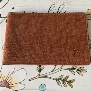 LV ID Card Case